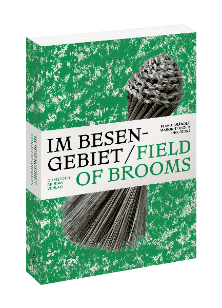 Im Besengebiet / Field of Brooms